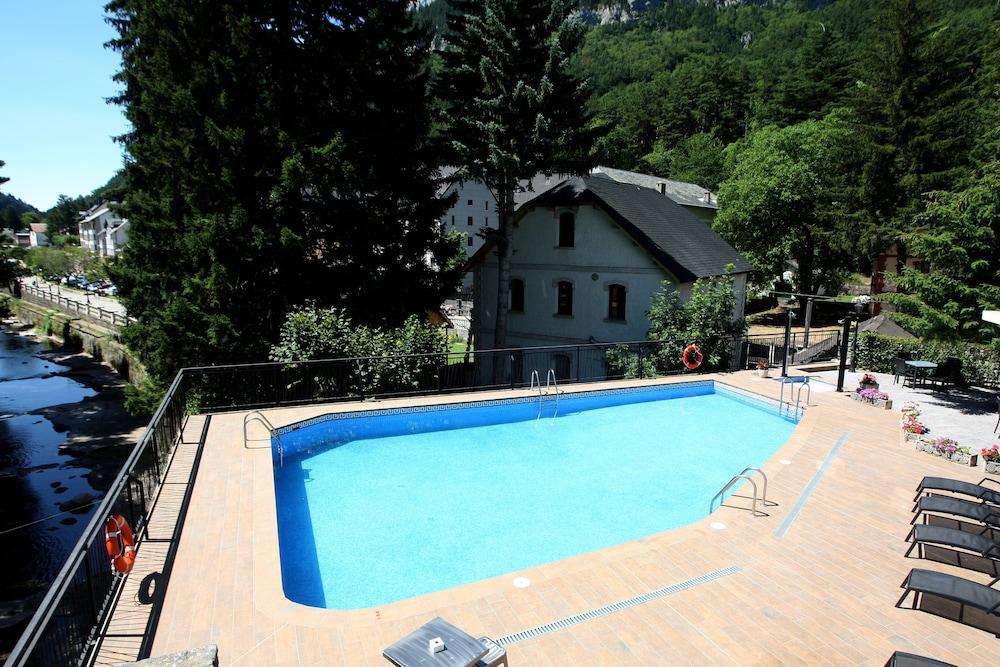 Hotel&Spa Real Villa Anayet Canfranc Dış mekan fotoğraf